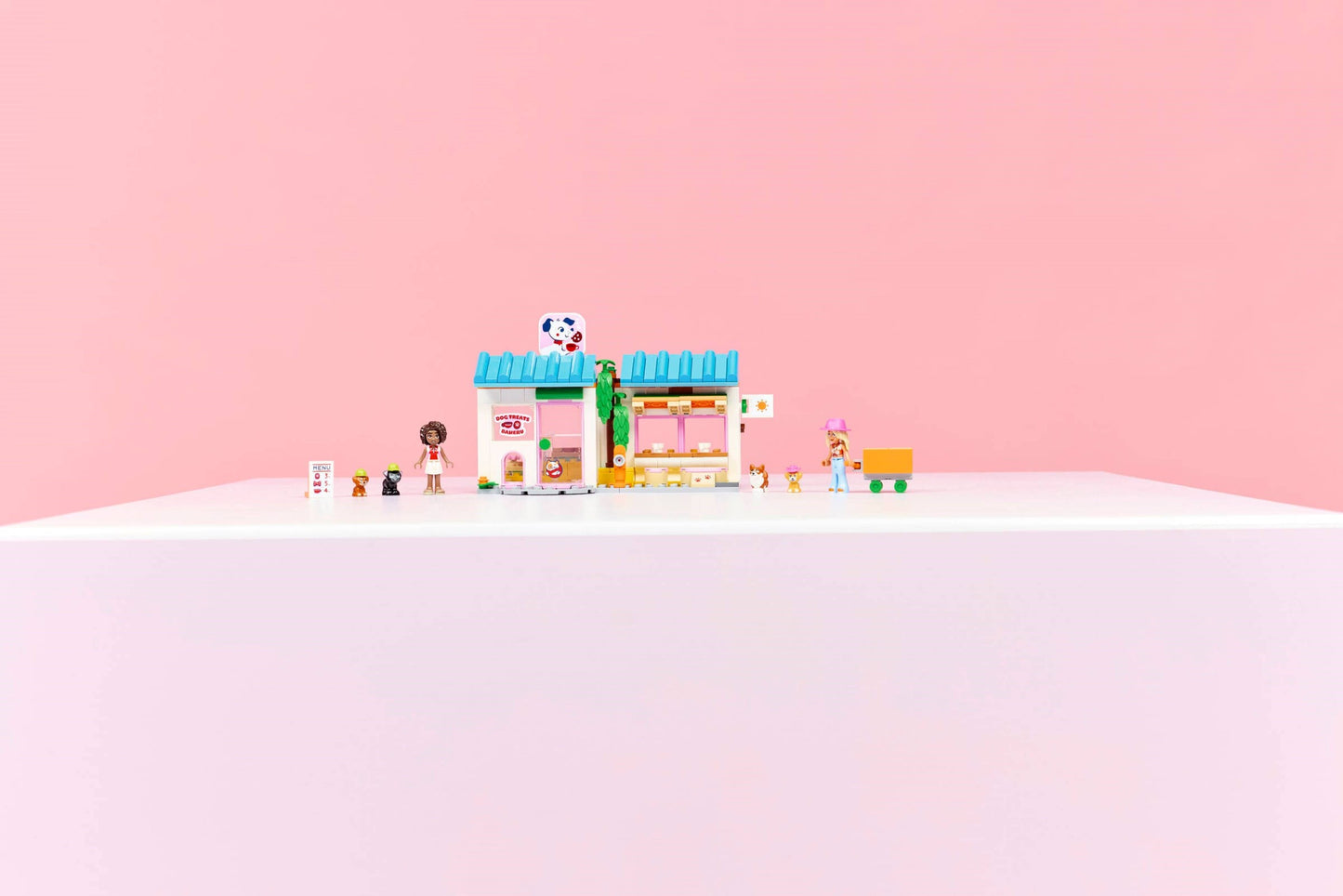 LEGO Dog Treats Bakery 42677 Friends