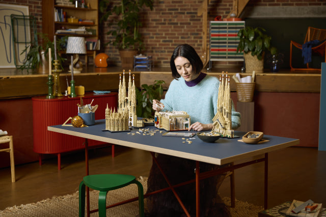 The Largest LEGO Set Ever: Sagrada Família (21065) Is a Masterpiece
