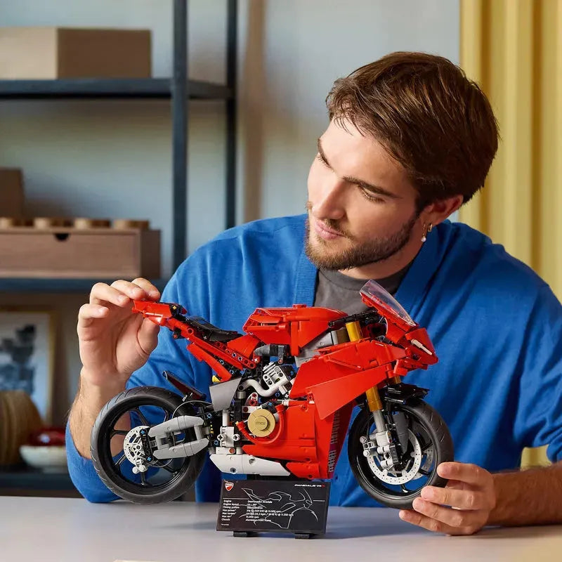 LEGO Technic motorbikes