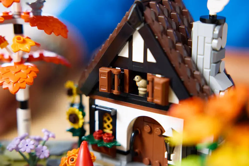 LEGO Autumn Cottage Garden 11372 Icons