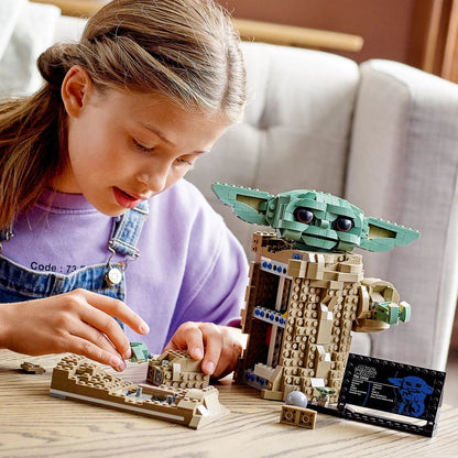 LEGO The Child (Yoda figure) 75318 StarWars