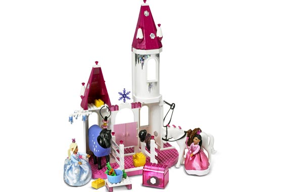 LEGO Winter Royal Stables 7581 Belville