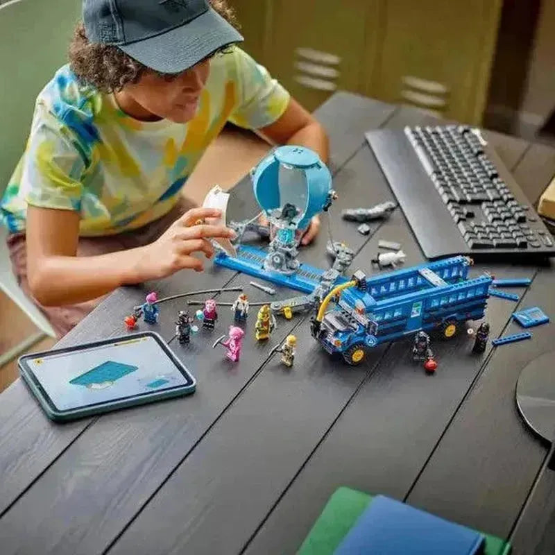 حافلة معركة ليغو 77073 فورتنايت