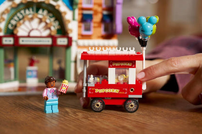 LEGO Main Street 43302 Disney
