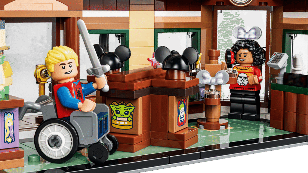 LEGO Main Street 43302 Disney
