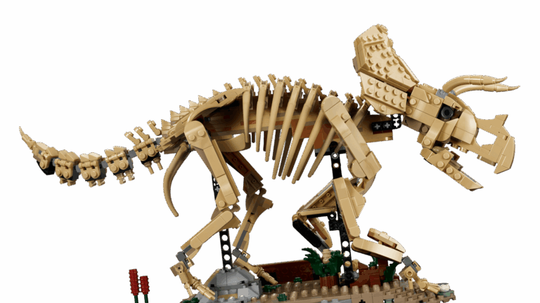 LEGO Dinosaur Fossils: Triceratops 77985 Jurassic World