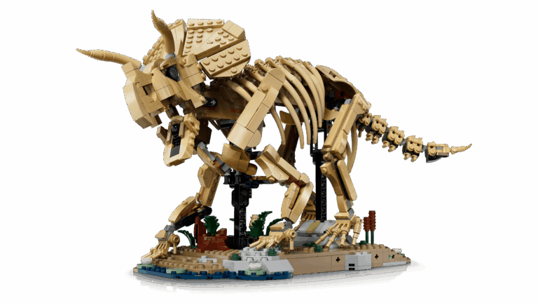 LEGO Dinosaur Fossils: Triceratops 77985 Jurassic World