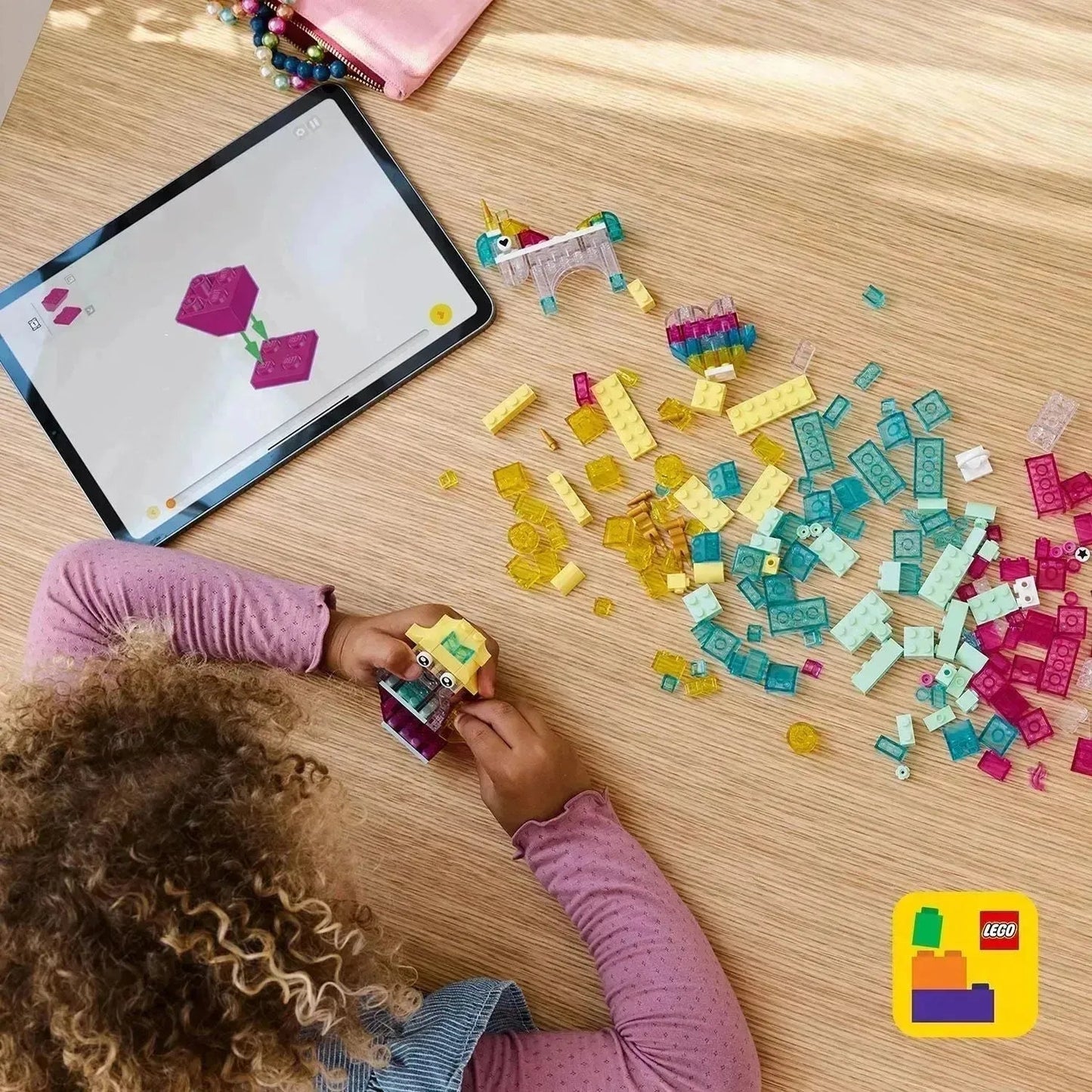 صندوق ليغو الشفاف 11040 الكلاسيكي