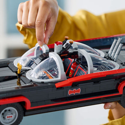 ليجو باتمان™: سيارة باتموبيل™ 76328 الكلاسيكية من المسلسل التلفزيوني باتمان