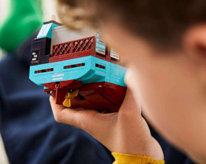LEGO Maersk Dual-Fuel Container Vessel 40955 Icons