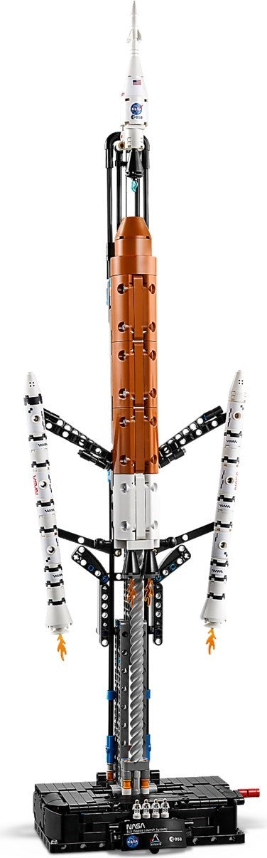 LEGO NASA Artemis Space Launch System Rocket 42221 Technic