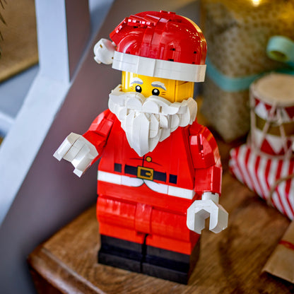 LEGO Up-Scaled Santa 40820 Creator