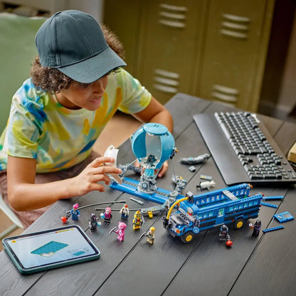 حافلة معركة ليغو 77073 فورتنايت