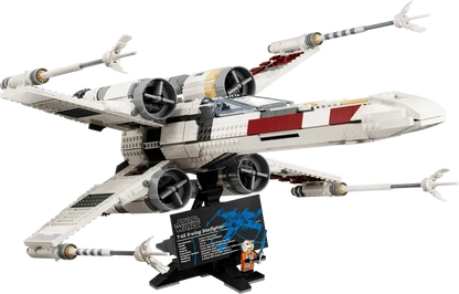 LEGO Luke Skywalker’s X-Wing Fighter 75355 StarWars LEGO STARWARS @ 2TTOYS LEGO €. 234.99