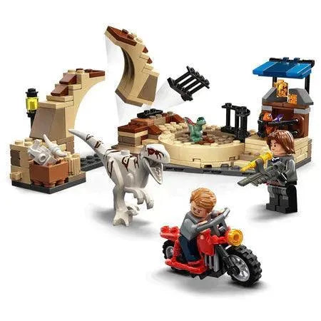 LEGO Atrociraptor Dinosaur: Bike Chase 76945 Jurassic World LEGO JURASSIC WORLD @ 2TTOYS | Official LEGO shop😊🥰 LEGO €. 16.98