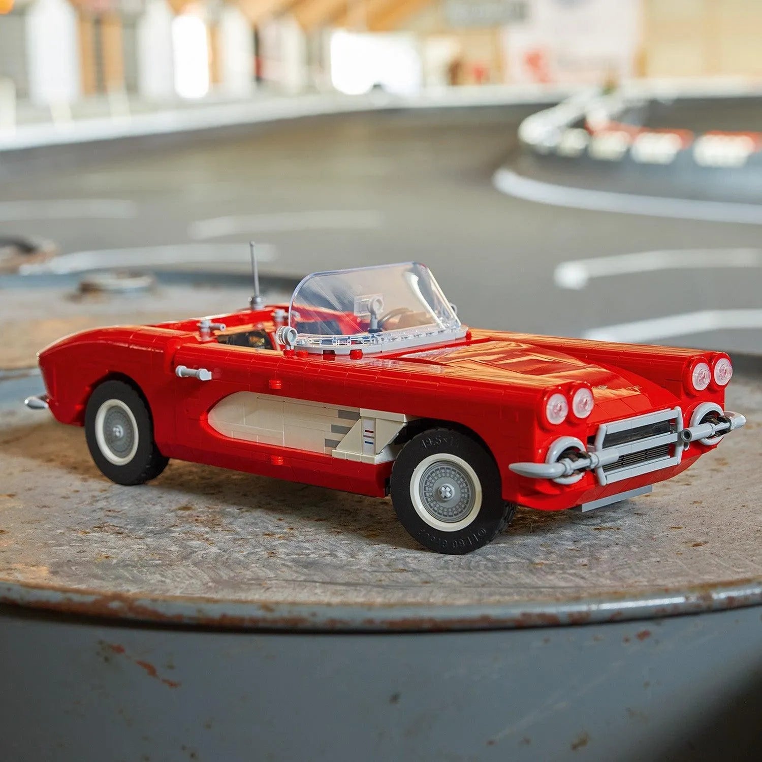 LEGO Classic Corvette 10321 Icons LEGO ICONS @ 2TTOYS | Official LEGO shop😊🥰 LEGO €. 149.99