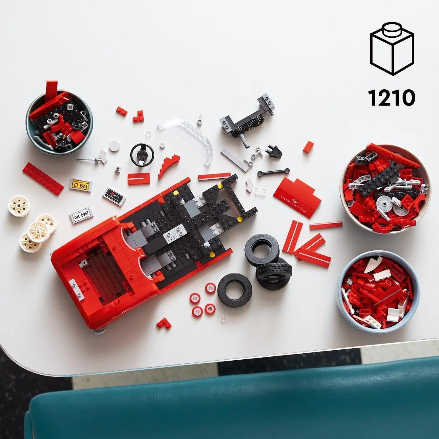 LEGO Classic Corvette 10321 Icons LEGO ICONS @ 2TTOYS | Official LEGO shop😊🥰 LEGO €. 149.99