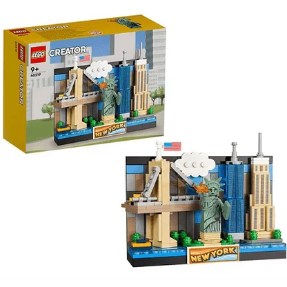 LEGO Creator 40599 New York Yankees Build with Statue of Liberty and skyscrapers in detailed colors