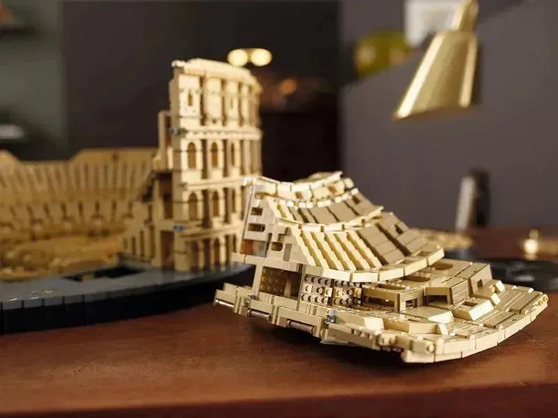 LEGO Creator Expert 10276 Roman Colosseum LEGO detailed model with intricate architecture