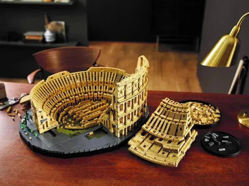 LEGO Creator Expert 10276 Roman Colosseum LEGO model with detailed architecture and intricate design
