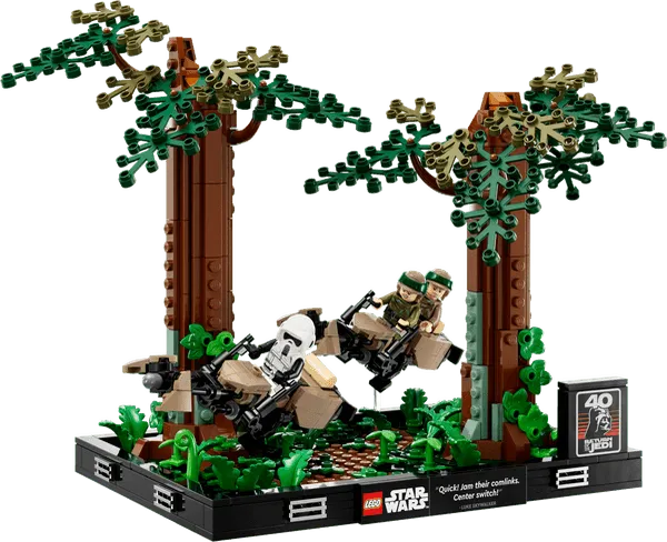 LEGO The Endor Speeder Bike Chase Diorama 75353 StarWars LEOG STARWARS @ 2TTOYS | Official LEGO shop😊🥰 LEGO €. 79.99