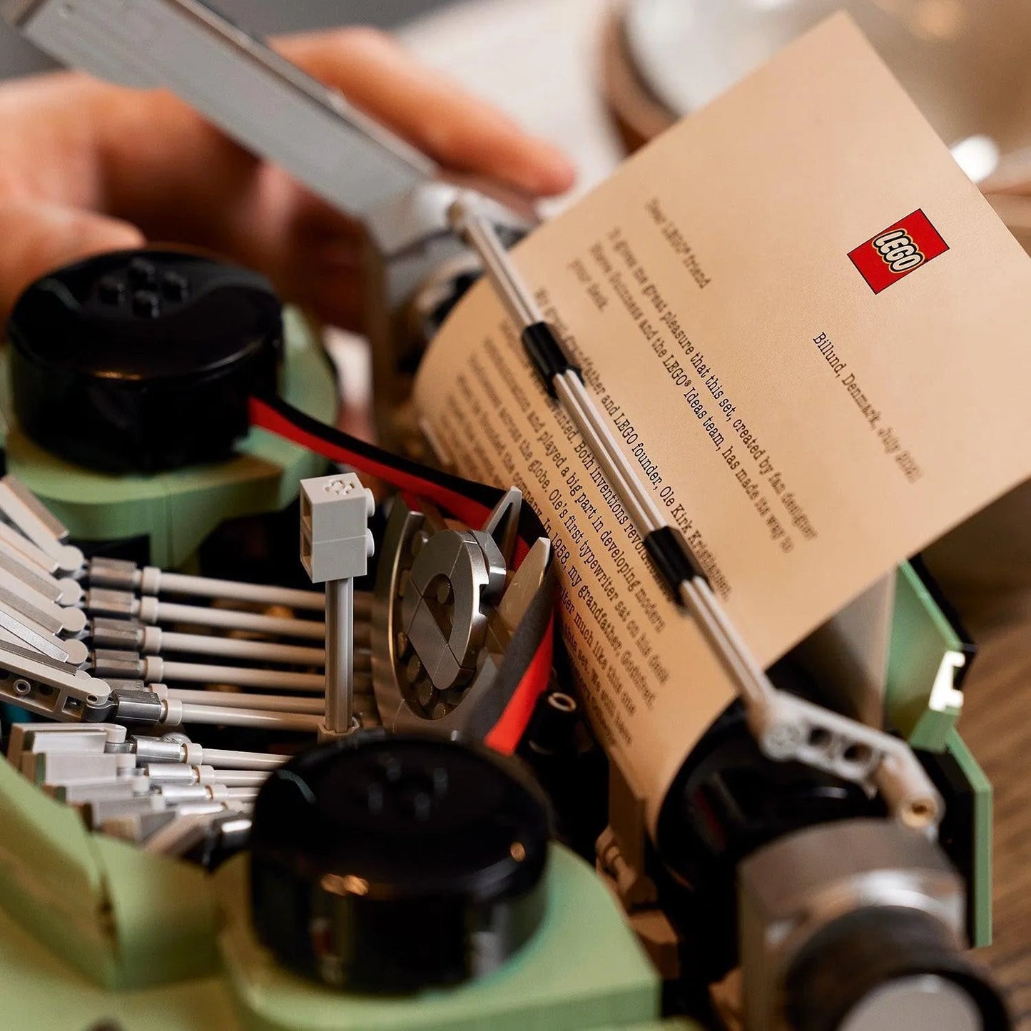 LEGO Typewriter 21327 Ideas LEGO IDEAS @ 2TTOYS | Official LEGO shop😊🥰 LEGO €. 234.99